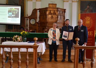 Gál Károly István kiemelkedő kutatási tevékenységeiért Maros Dezső-díjban részesült